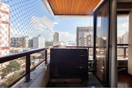 Apartamento para alugar com 116m², 3 quartos e 3 vagas