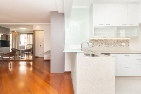 Apartamento para alugar com 116m², 3 quartos e 3 vagas