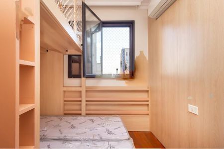 Apartamento para alugar com 116m², 3 quartos e 3 vagas