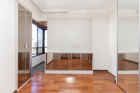 Apartamento para alugar com 116m², 3 quartos e 3 vagas