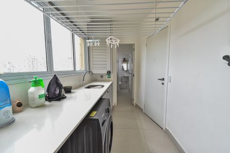Apartamento para alugar com 146m², 3 quartos e 3 vagasÁrea de serviço
