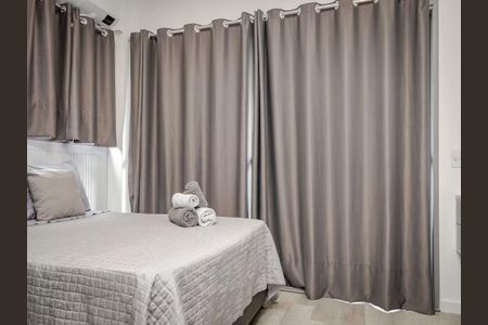 Apartamento para alugar com 1 quarto, 25m² em Jardim das Acacias, São Paulo