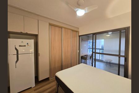 Apartamento para alugar com 1 quarto, 31m² em Jardim das Acacias, São Paulo