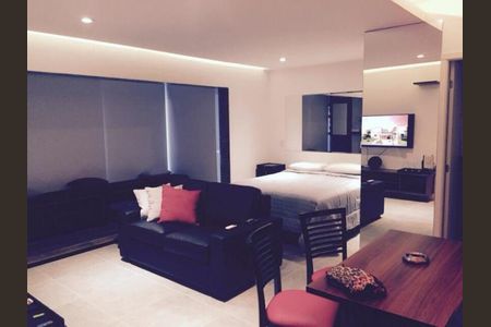 Apartamento para alugar com 1 quarto, 45m² em Campo Belo, São Paulo