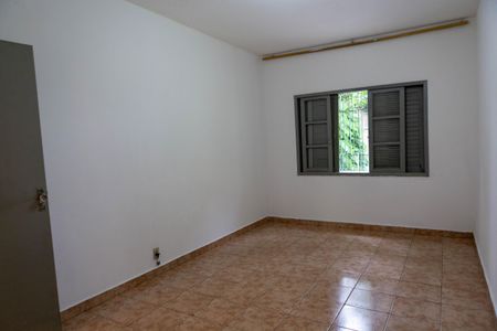 Casa para alugar com 2 quartos, 100m² em Vila Dalva, São Paulo