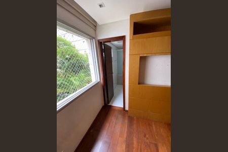 Apartamento para alugar com 3 quartos, 118m² em Itaim Bibi, São Paulo