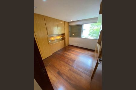 Apartamento para alugar com 3 quartos, 118m² em Itaim Bibi, São Paulo