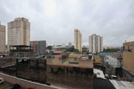 Vista de apartamento para alugar com 2 quartos, 34m² em Vila Antonieta, São Paulo