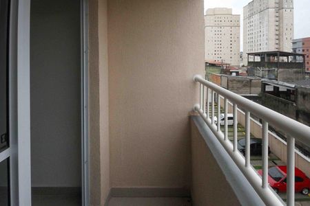Apartamento para alugar com 34m², 2 quartos e sem vaga Apartamento para alugar com 34m², 2 quartos e sem vagaVaranda