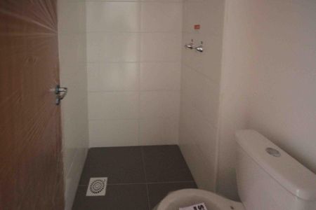 Apartamento para alugar com 34m², 2 quartos e sem vaga Apartamento para alugar com 34m², 2 quartos e sem vagaBanheiro