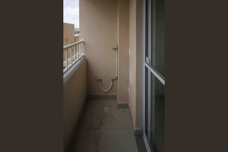 Apartamento para alugar com 34m², 2 quartos e sem vaga Apartamento para alugar com 34m², 2 quartos e sem vagaVaranda