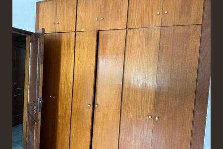 Casa para alugar com 3 quartos, 190m² em Indianópolis, São Paulo