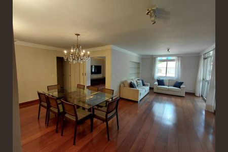Apartamento para alugar com 3 quartos, 150m² em Jardins, São Paulo