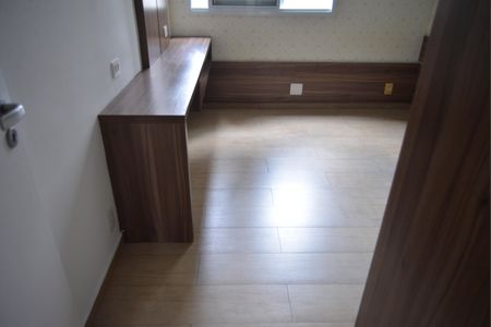 Apartamento para alugar com 120m², 3 quartos e 2 vagasQuarto 2