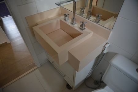 Apartamento para alugar com 120m², 3 quartos e 2 vagasBanheiro Social