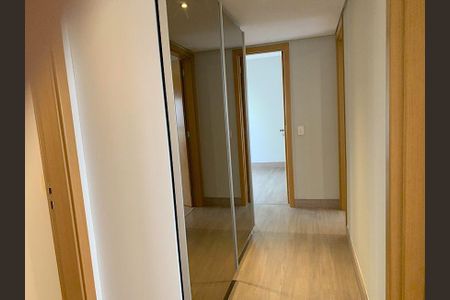 Apartamento para alugar com 3 quartos, 130m² em Alphaville, Barueri