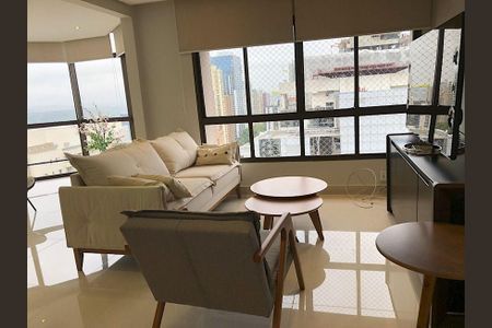 Apartamento para alugar com 3 quartos, 130m² em Alphaville, Barueri