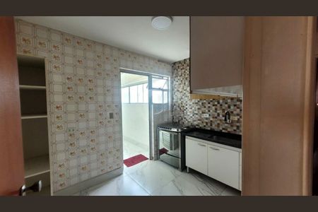 Apartamento para alugar com 82m², 3 quartos e 1 vaga