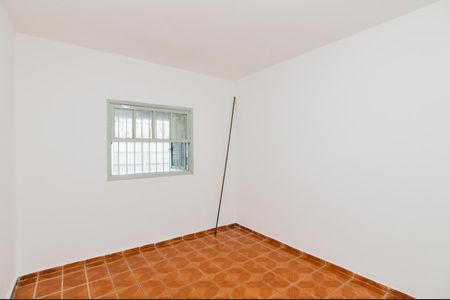 Casa para alugar com 150m², 2 quartos e 2 vagasQuarto 1