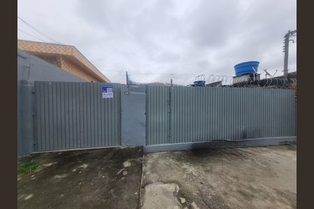 Casa para alugar com 150m², 2 quartos e 2 vagas Casa para alugar com 150m², 2 quartos e 2 vagasFachada