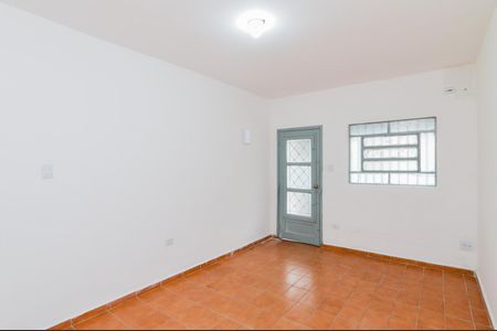Sala de casa para alugar com 2 quartos, 150m² em Jardim Santa Cecilia, Guarulhos