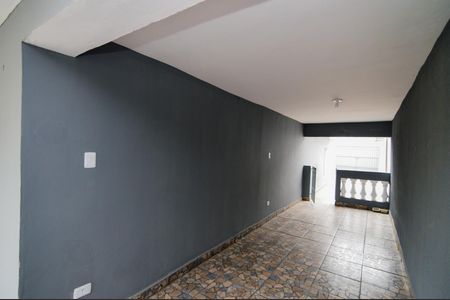 Casa para alugar com 150m², 2 quartos e 2 vagasQuintal