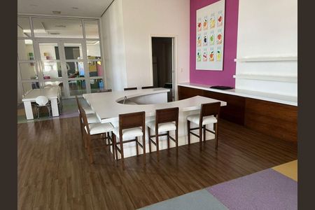 Apartamento para alugar com 3 quartos, 202m² em Centro Empresarial Tamboré, Santana de Parnaíba