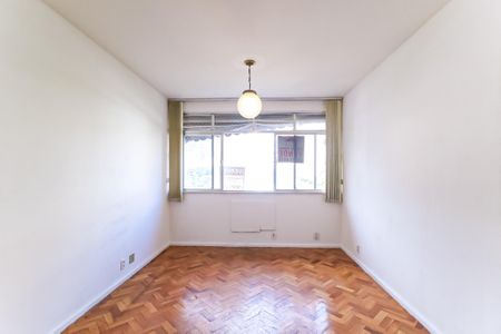 Apartamento à venda com 86m², 3 quartos e 1 vagaSala