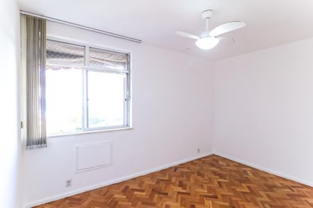 Apartamento à venda com 86m², 3 quartos e 1 vagaQuarto 