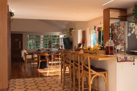 Casa para alugar com 5 quartos, 300m² em Parque Primavera, Cotia