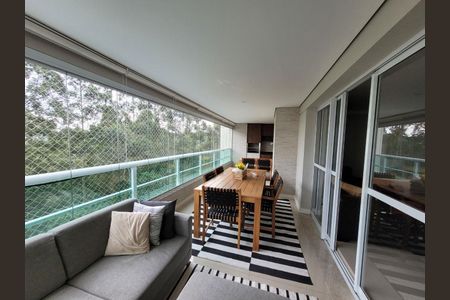 Apartamento para alugar com 3 quartos, 202m² em Alphaville Empresarial, Santana de Parnaíba