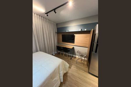Sala/Quarto de apartamento para alugar com 1 quarto, 27m² em Pinheiros, São Paulo