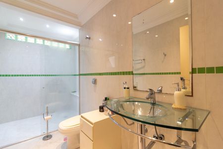 Casa à venda com 149m², 3 quartos e 2 vagasBanheiro Suíte