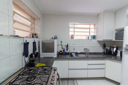 Casa à venda com 149m², 3 quartos e 2 vagasCozinha