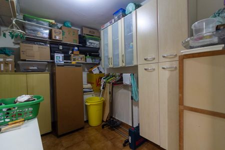Casa à venda com 149m², 3 quartos e 2 vagasQuarto de Serviço