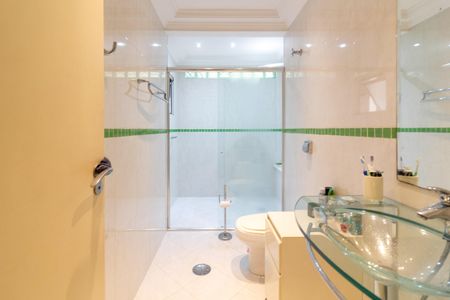 Casa à venda com 149m², 3 quartos e 2 vagasBanheiro Suíte