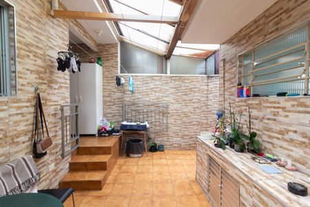 Casa à venda com 149m², 3 quartos e 2 vagasQuintal
