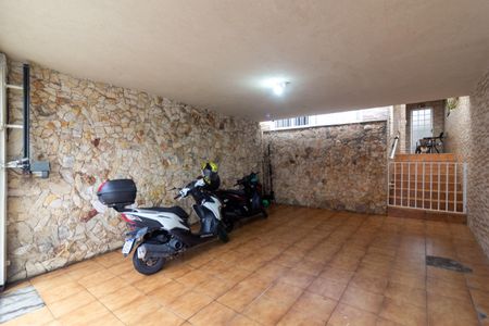 Casa à venda com 149m², 3 quartos e 2 vagasGaragem