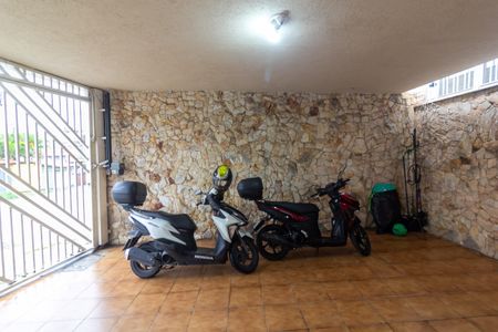 Casa à venda com 149m², 3 quartos e 2 vagasGaragem