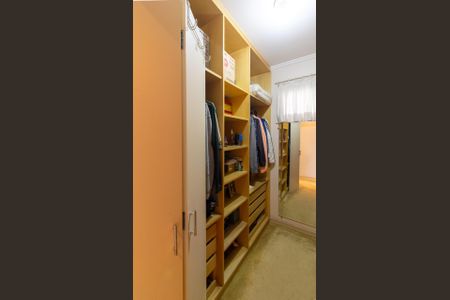 Casa à venda com 149m², 3 quartos e 2 vagasQuarto 1 - Suíte Closet