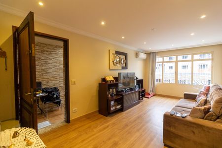 Casa à venda com 149m², 3 quartos e 2 vagasSala de Estar