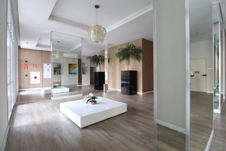 Apartamento para alugar com 37m², 1 quarto e 1 vagaHall de entrada 