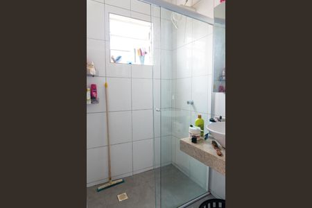 Casa à venda com 170m², 3 quartos e 1 vagaBanheiro da Suíte 2