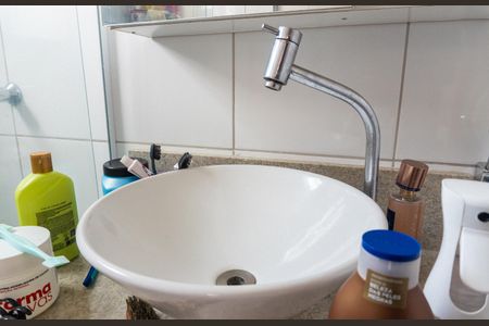 Casa à venda com 170m², 3 quartos e 1 vagaBanheiro da Suíte 2