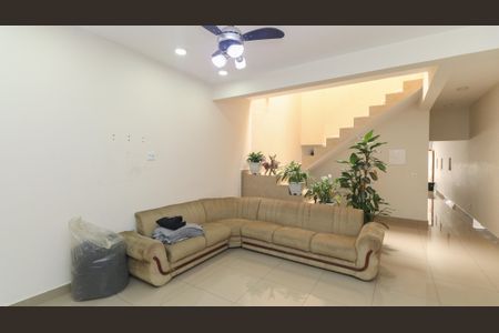 Sala de casa para alugar com 4 quartos, 400m² em Jardim Japao, São Paulo