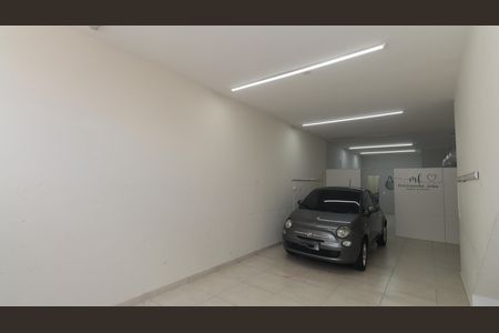 Casa para alugar com 400m², 4 quartos e 3 vagas Casa para alugar com 400m², 4 quartos e 3 vagasGaragem