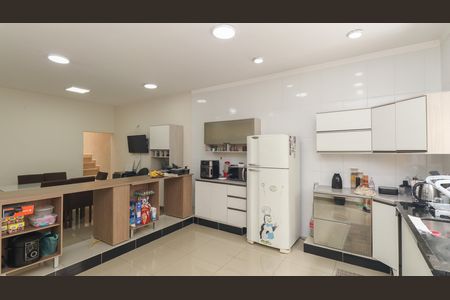 Casa para alugar com 400m², 4 quartos e 3 vagas Casa para alugar com 400m², 4 quartos e 3 vagasCozinha