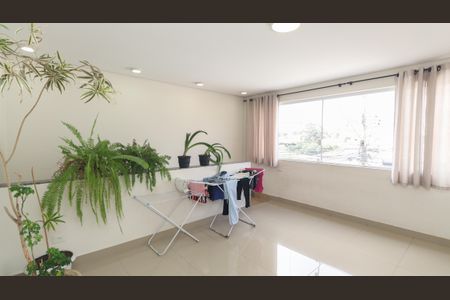 Sala de casa para alugar com 4 quartos, 400m² em Jardim Japao, São Paulo