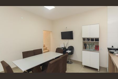 Casa para alugar com 400m², 4 quartos e 3 vagas Casa para alugar com 400m², 4 quartos e 3 vagasCozinha