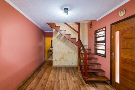 Casa para alugar com 3 quartos, 130m² em Jardim Eliza, São Paulo